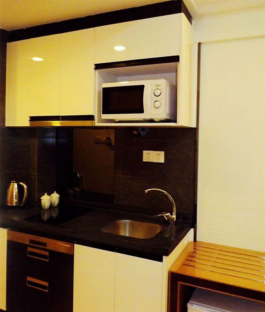 Private Enjoy Home Apartment Foshan Exterior photo